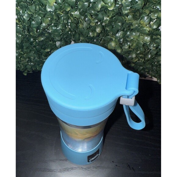 Portable mini Rechargeable Personal Juicer Blender Travel Cup NEW— BLUE 13 OZ - Picture 4 of 7